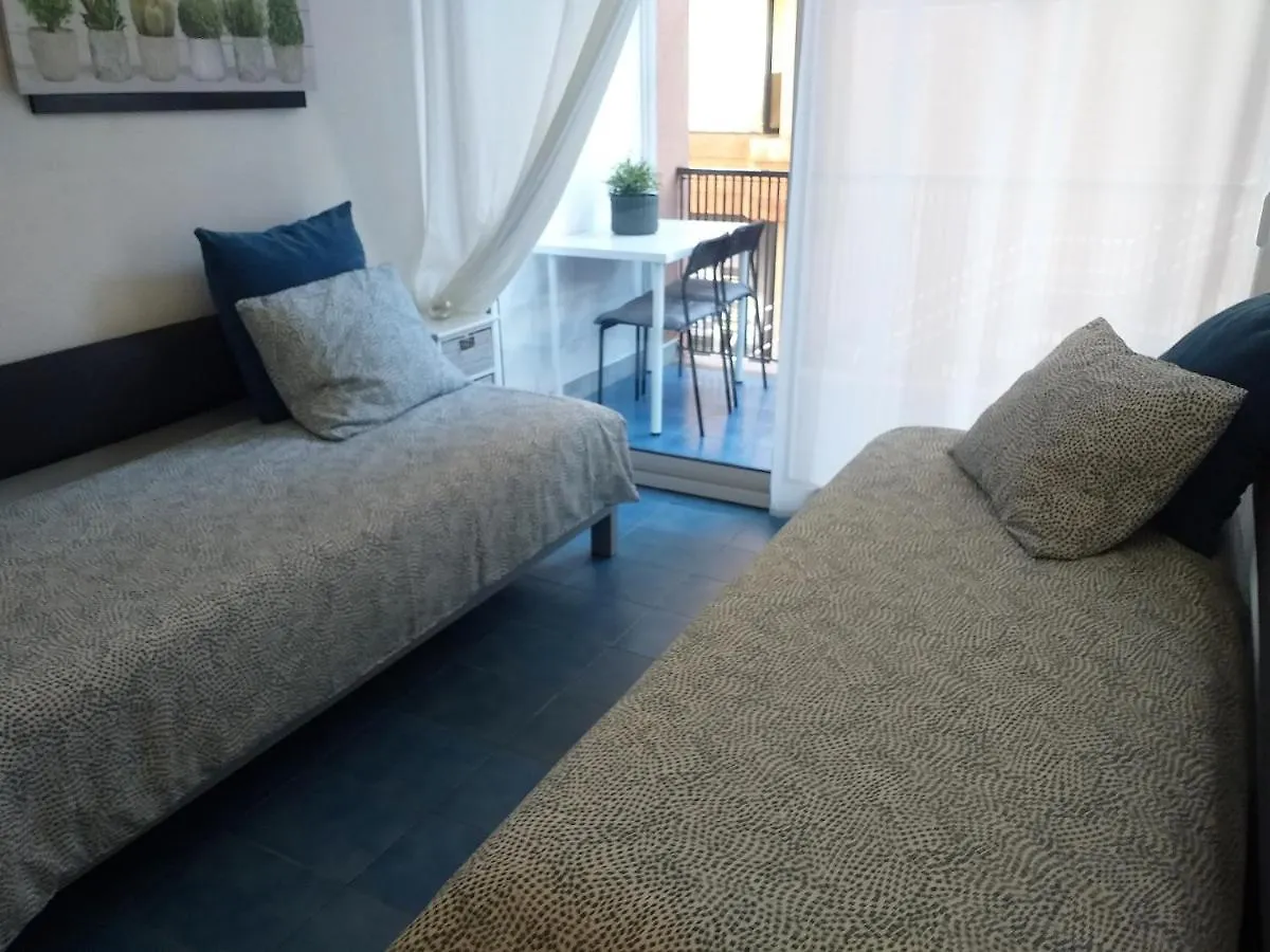 아파트 Apartamento Con Terraza Vistas Al Mar 료렛 드 마르