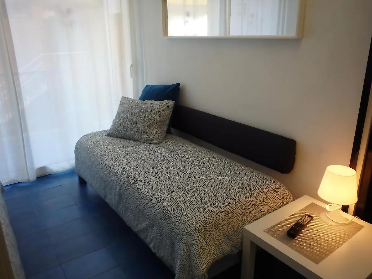 아파트 Apartamento Con Terraza Vistas Al Mar 료렛 드 마르