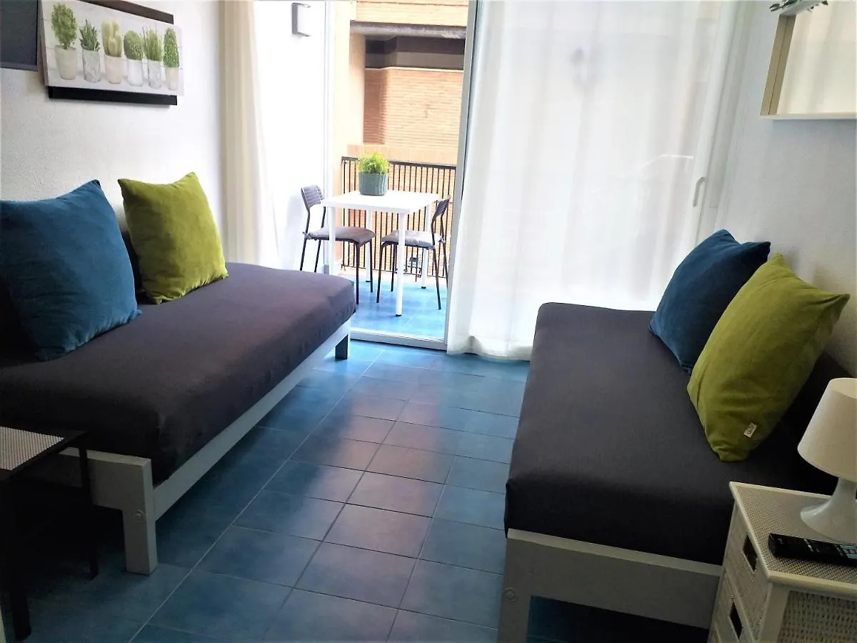 아파트 Apartamento Con Terraza Vistas Al Mar 료렛 드 마르 스페인